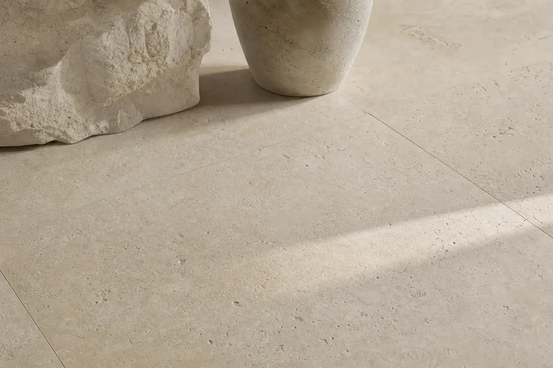 Плитка «Travertine Classic Light» 300×600×20